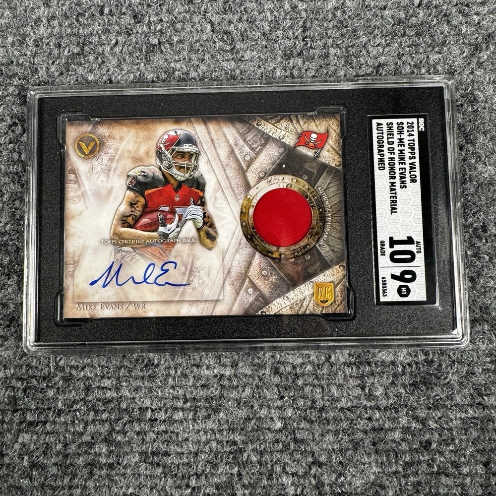 2014 Topps Valor‎ Mike Evans Shield of Honor Patch Auto RC Buccaneers Rookie